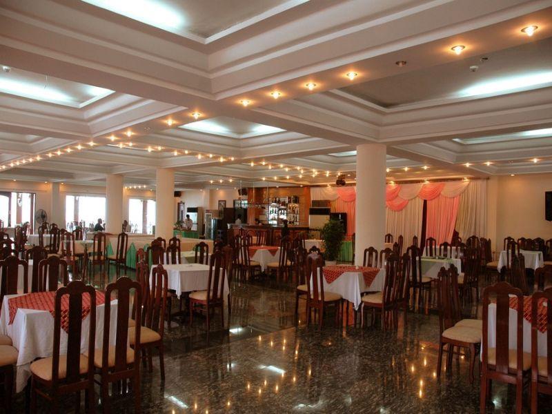 Hoang Yen Hotel Куїнон Екстер'єр фото