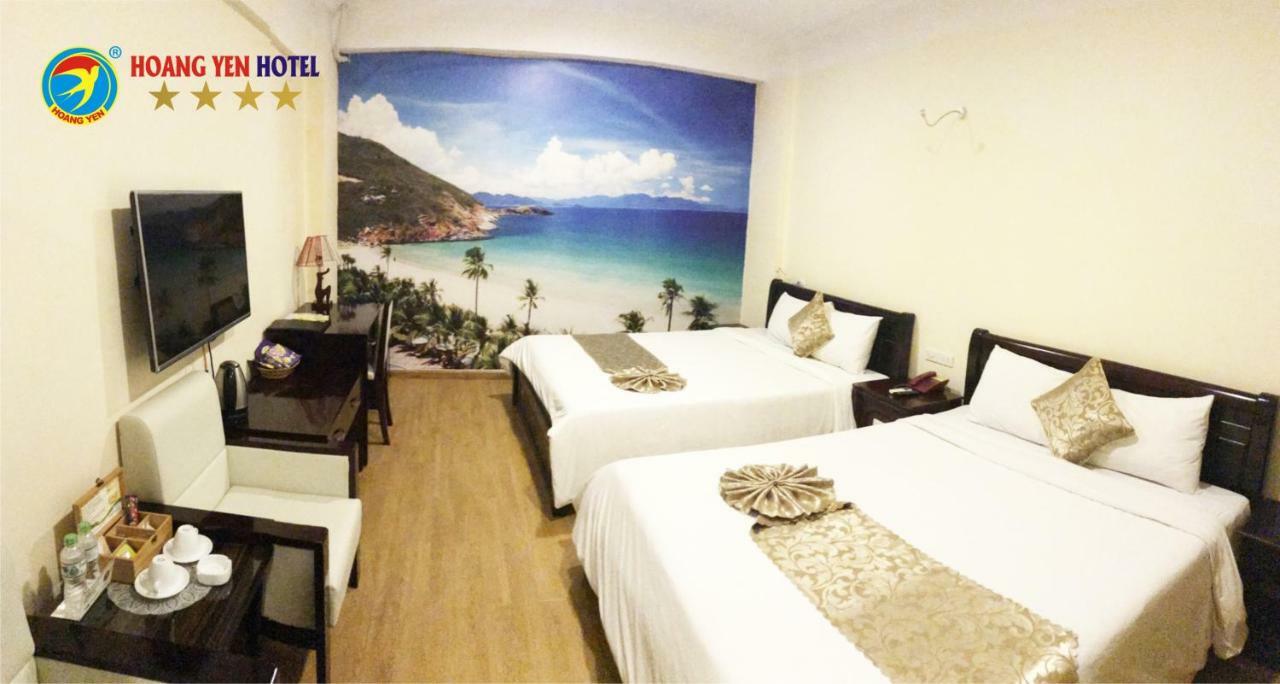 Hoang Yen Hotel Куїнон Екстер'єр фото